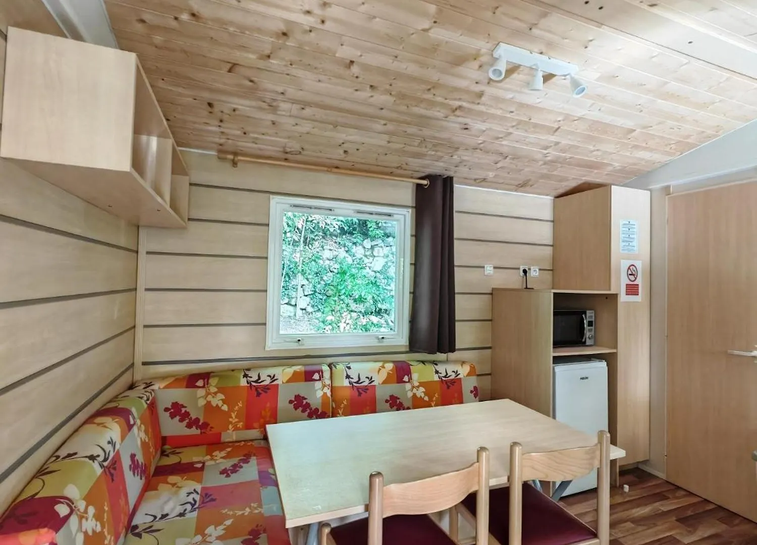 Mobilhome Lanas Kemping